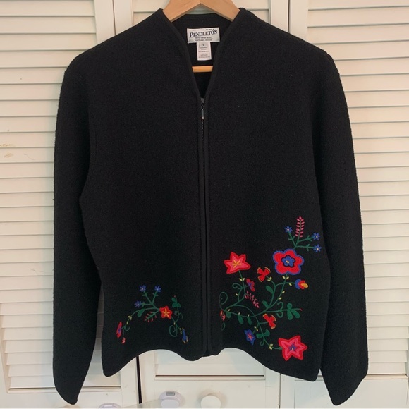 VTG Pendleton Women L Merino Wool Cardigan Sweater Black Embroidered Flowers Zip - Picture 1 of 13